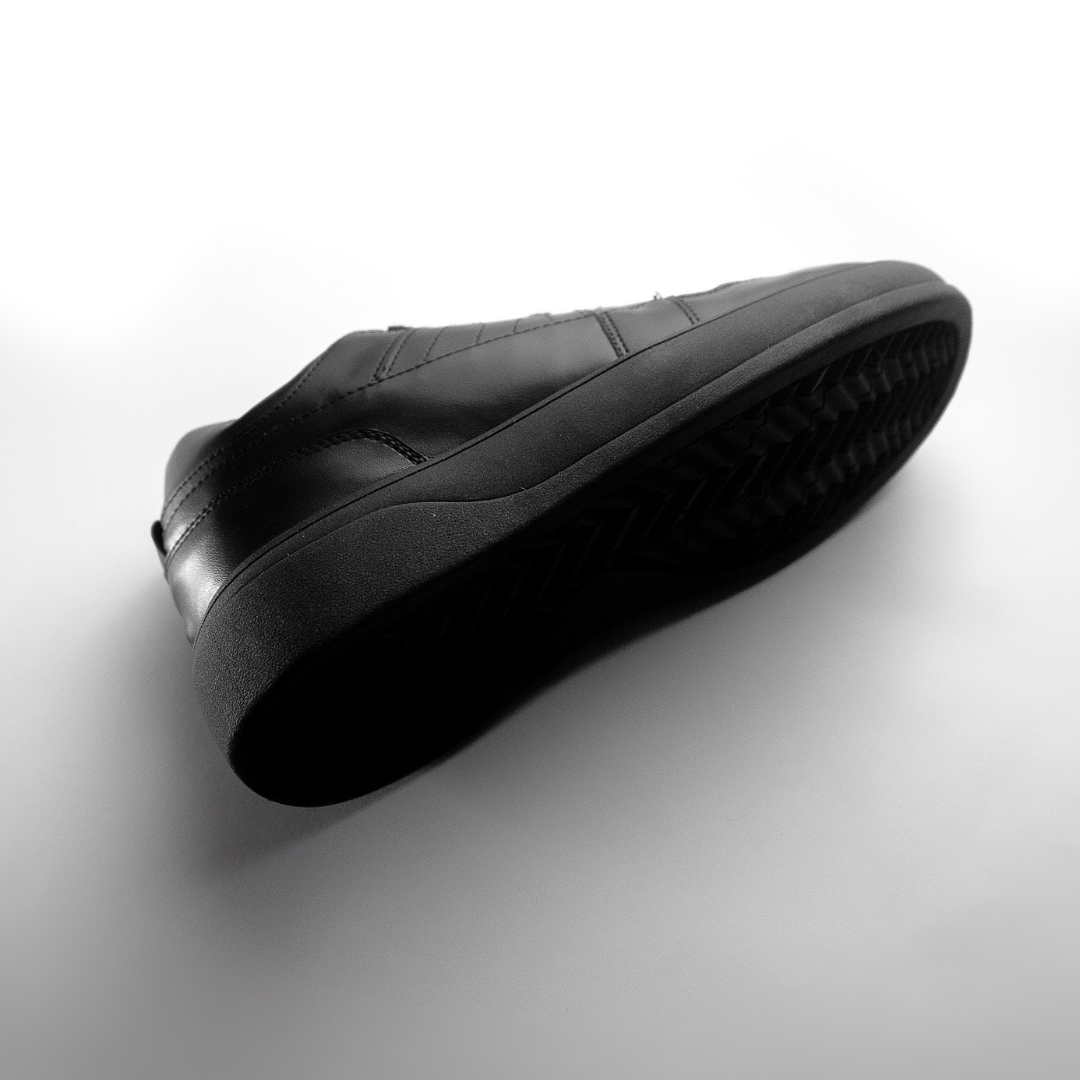 STÆRK 2.0 Black (2.5" Boost) - DRUØN