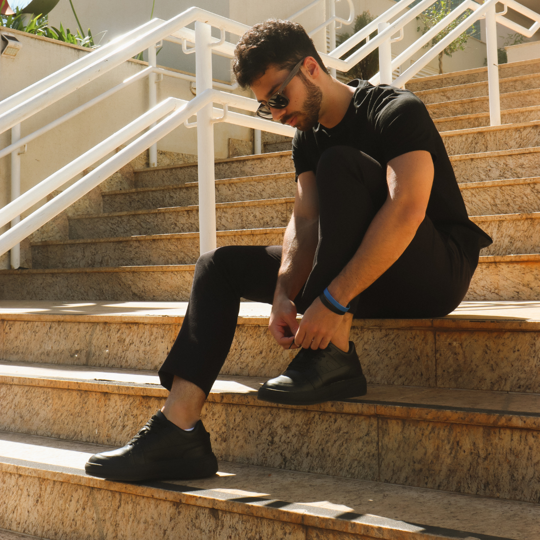 STÆRK 2.0 Black Elevator Shoes (2.5" Boost) - DRUØN

Height increasing shoes for men.