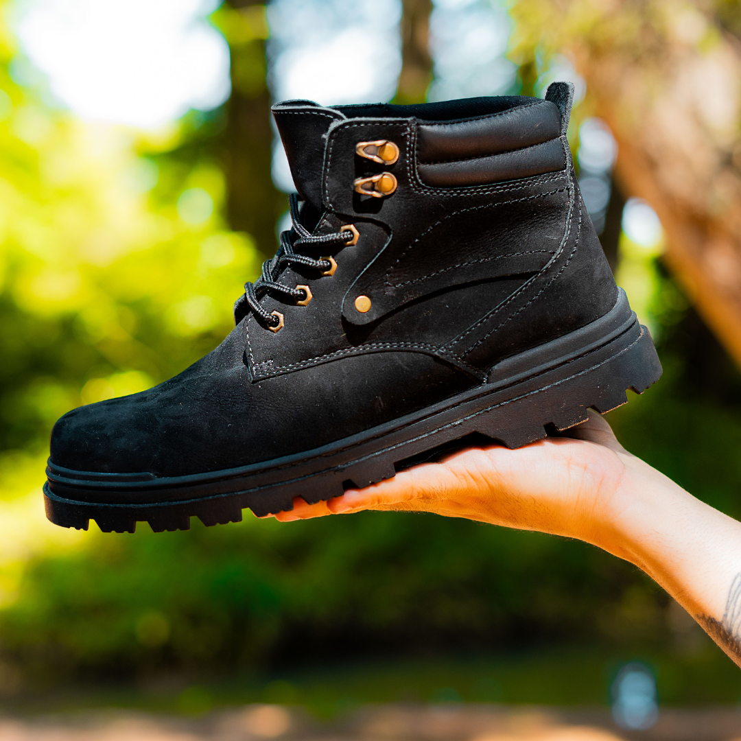 Atlas Black Nobuck Leather Boot (2.5" Boost) - DRUØN
Men's Platform Boots.